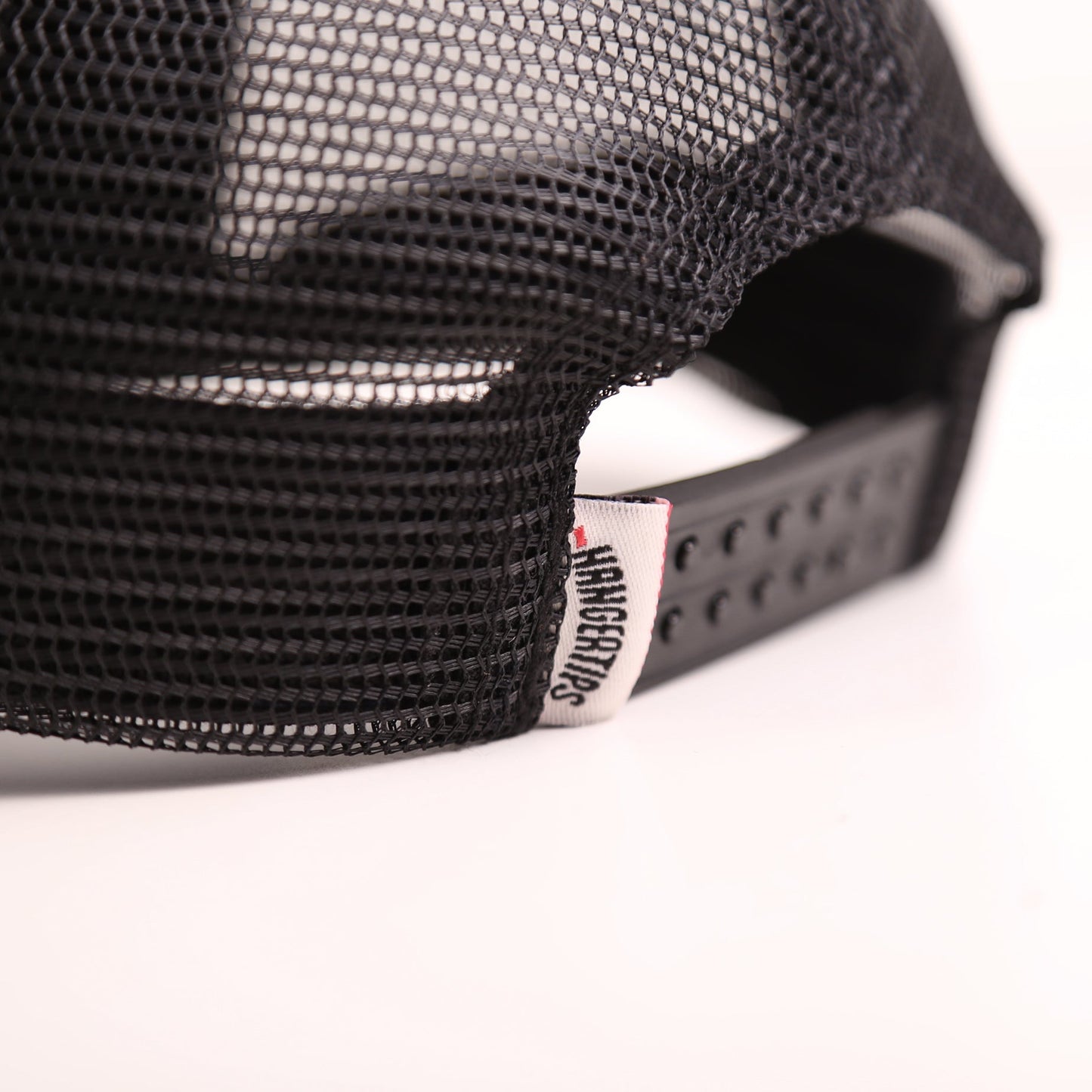 Gorra Cuy paz y amor negro malla
