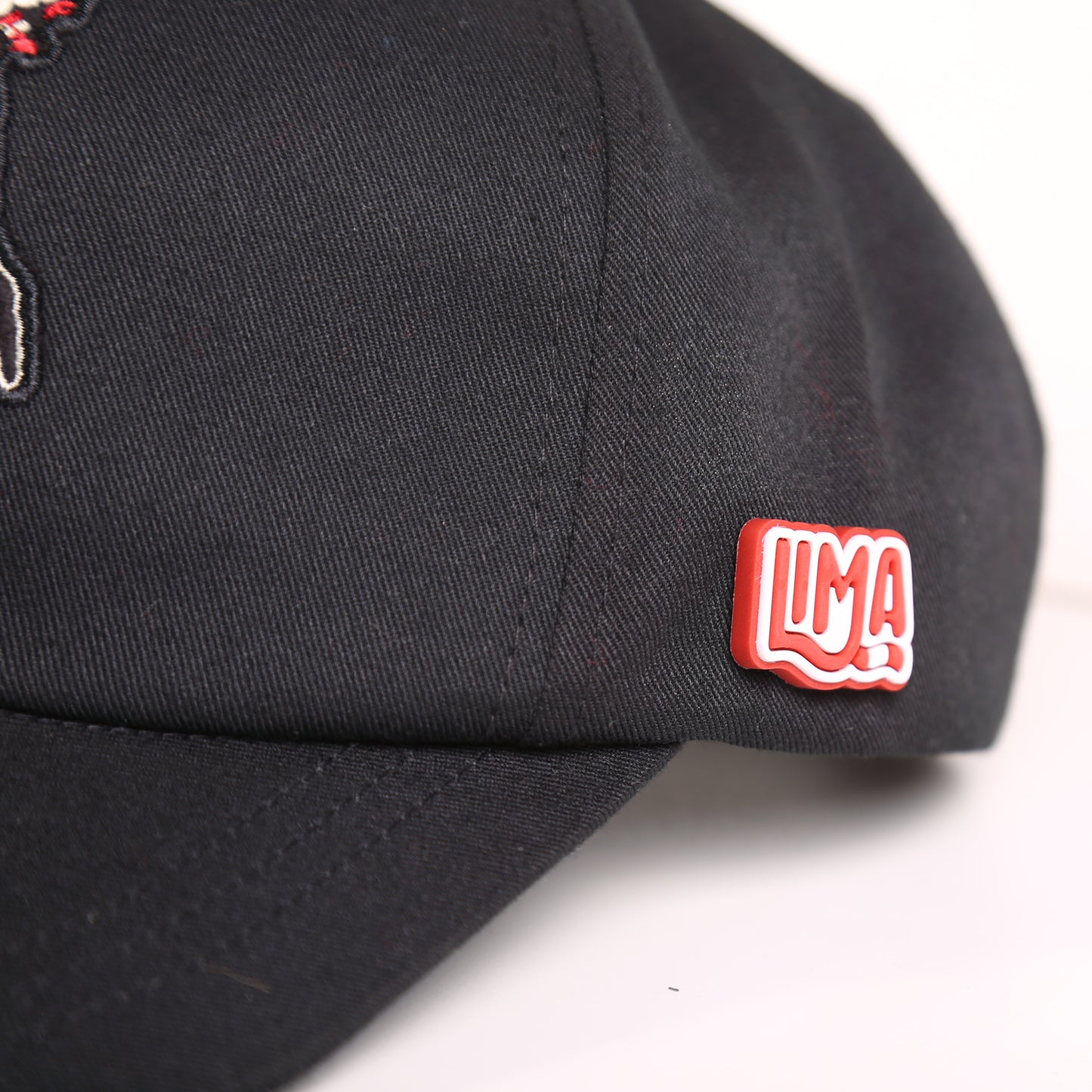 Gorra Ari negro